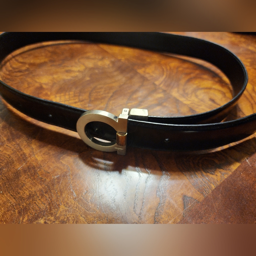 Salvatore Ferragamo Black Belt with Logo Buckle